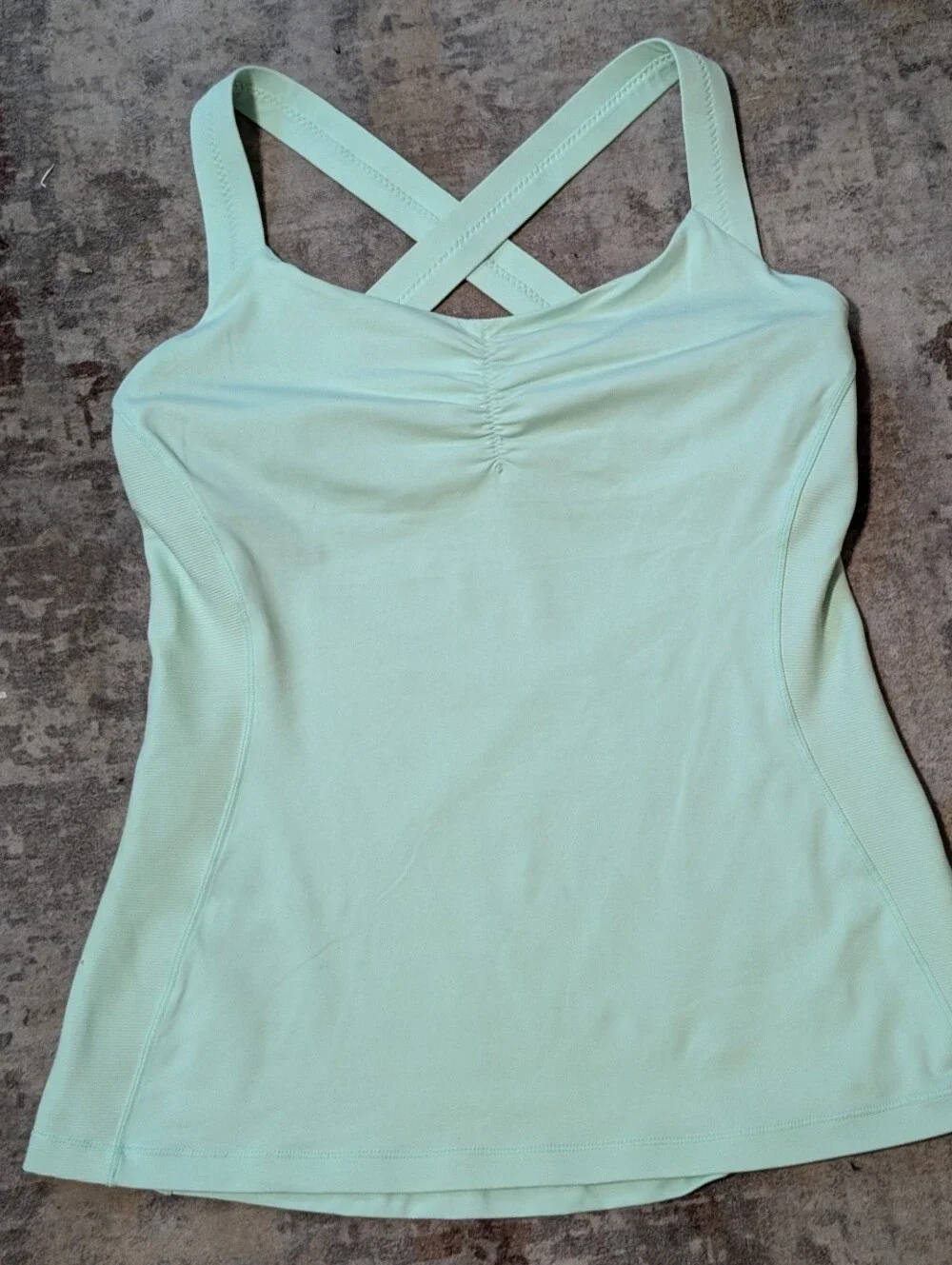 LULULEMON Women’s Mint Built-In Bra Tank Size 10